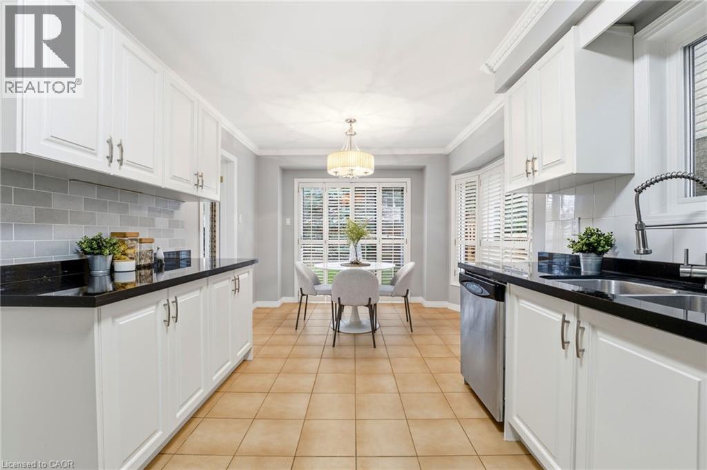 166 Boulding Avenue, Waterdown, Ontario  L8B 0N2 - Photo 10 - 40820525