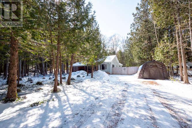 52 Spry Lake Road, South Bruce Peninsula, Ontario  N0H 2T0 - Photo 1 - X12996998