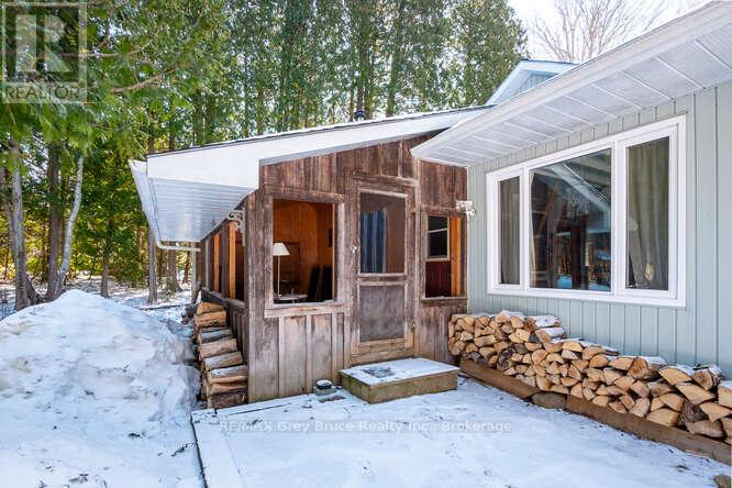 52 Spry Lake Road, South Bruce Peninsula, Ontario  N0H 2T0 - Photo 3 - X12996998