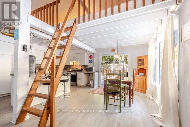 52 Spry Lake Road, South Bruce Peninsula, Ontario  N0H 2T0 - Photo 7 - X12996998