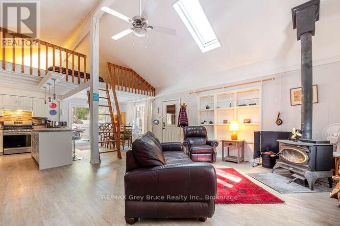 52 Spry Lake Road, South Bruce Peninsula, Ontario  N0H 2T0 - Photo 8 - X12996998