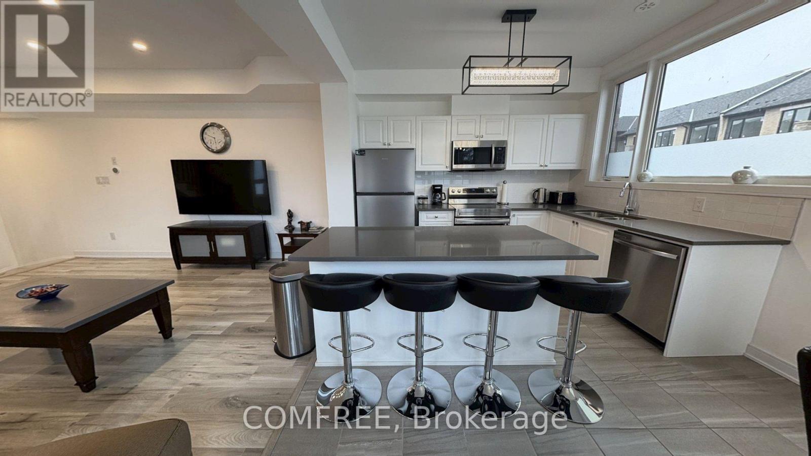 1 Red Maple Lane, Barrie, Ontario L9J 0N4 - Photo 7 - S12997116