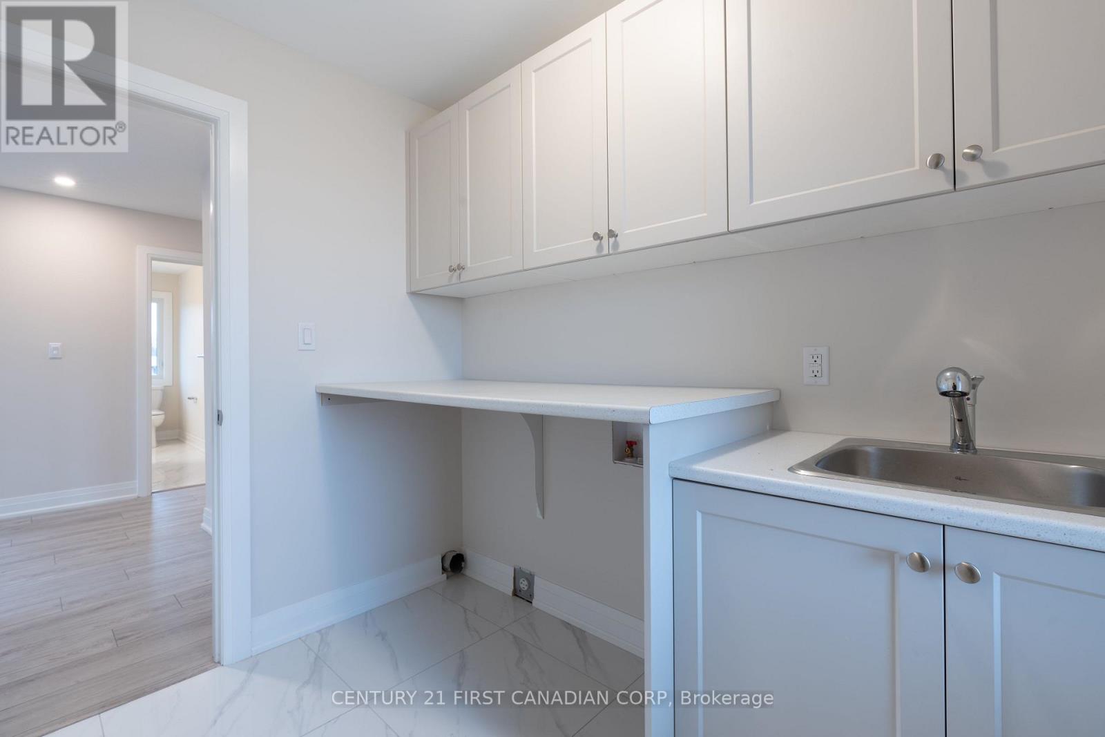 241 Leitch Street, Dutton/dunwich, Ontario  N0L 1J0 - Photo 19 - X12996994