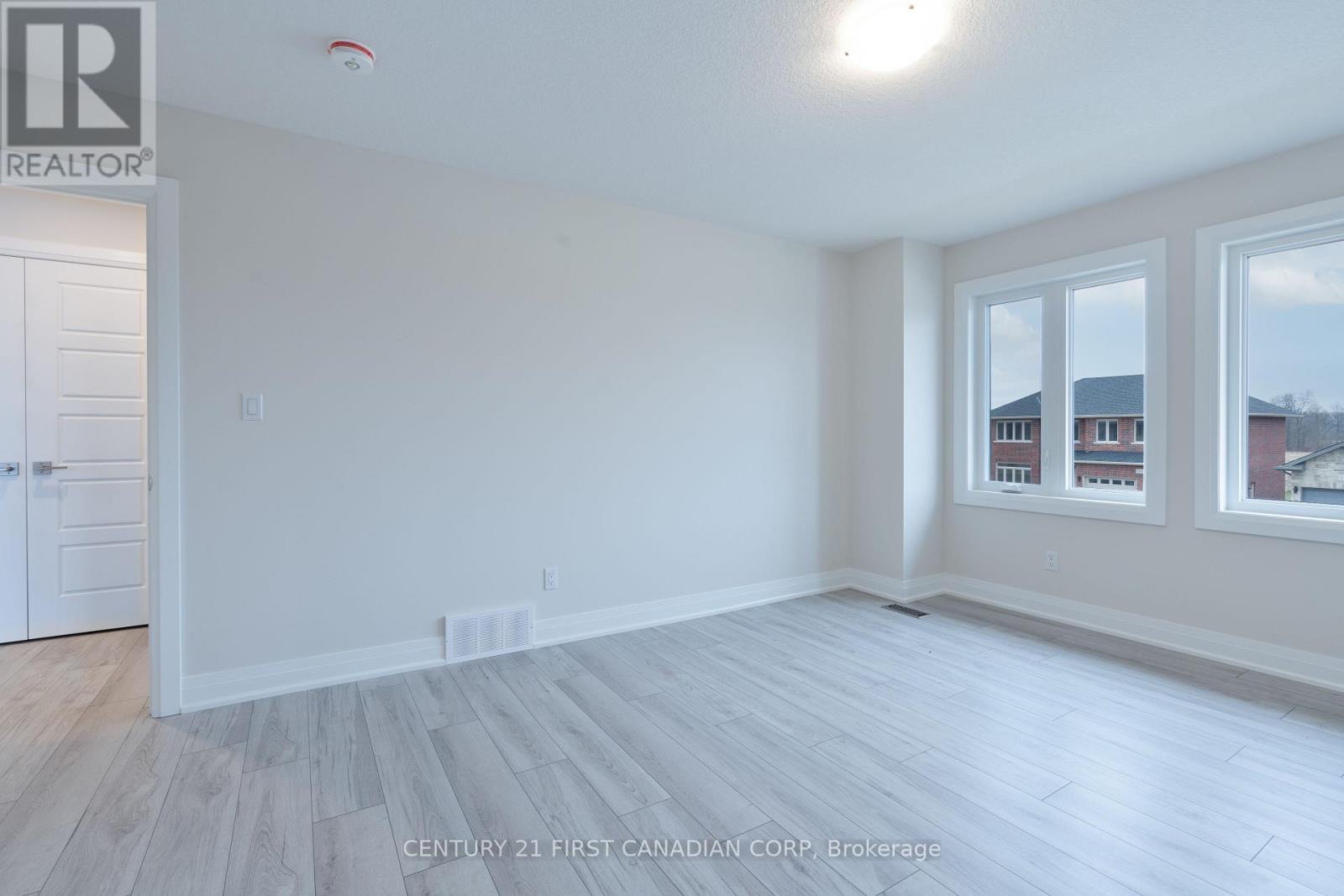 241 Leitch Street, Dutton/dunwich, Ontario  N0L 1J0 - Photo 21 - X12996994