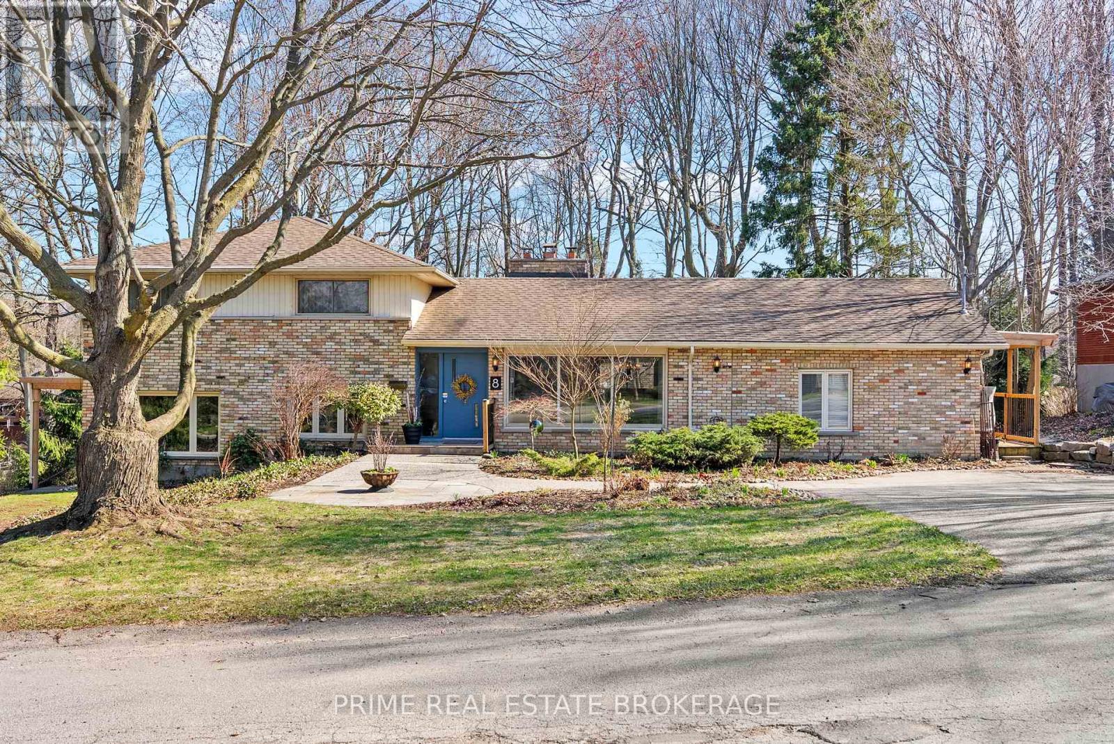 8 Cramston Crescent, London North, Ontario  N6H 3A4 - Photo 3 - X12997194