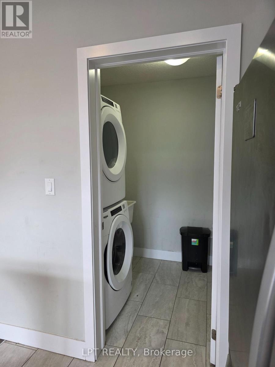 18 - 177 Edgevalley Road W, London East, Ontario  N5V 0C5 - Photo 8 - X12997278