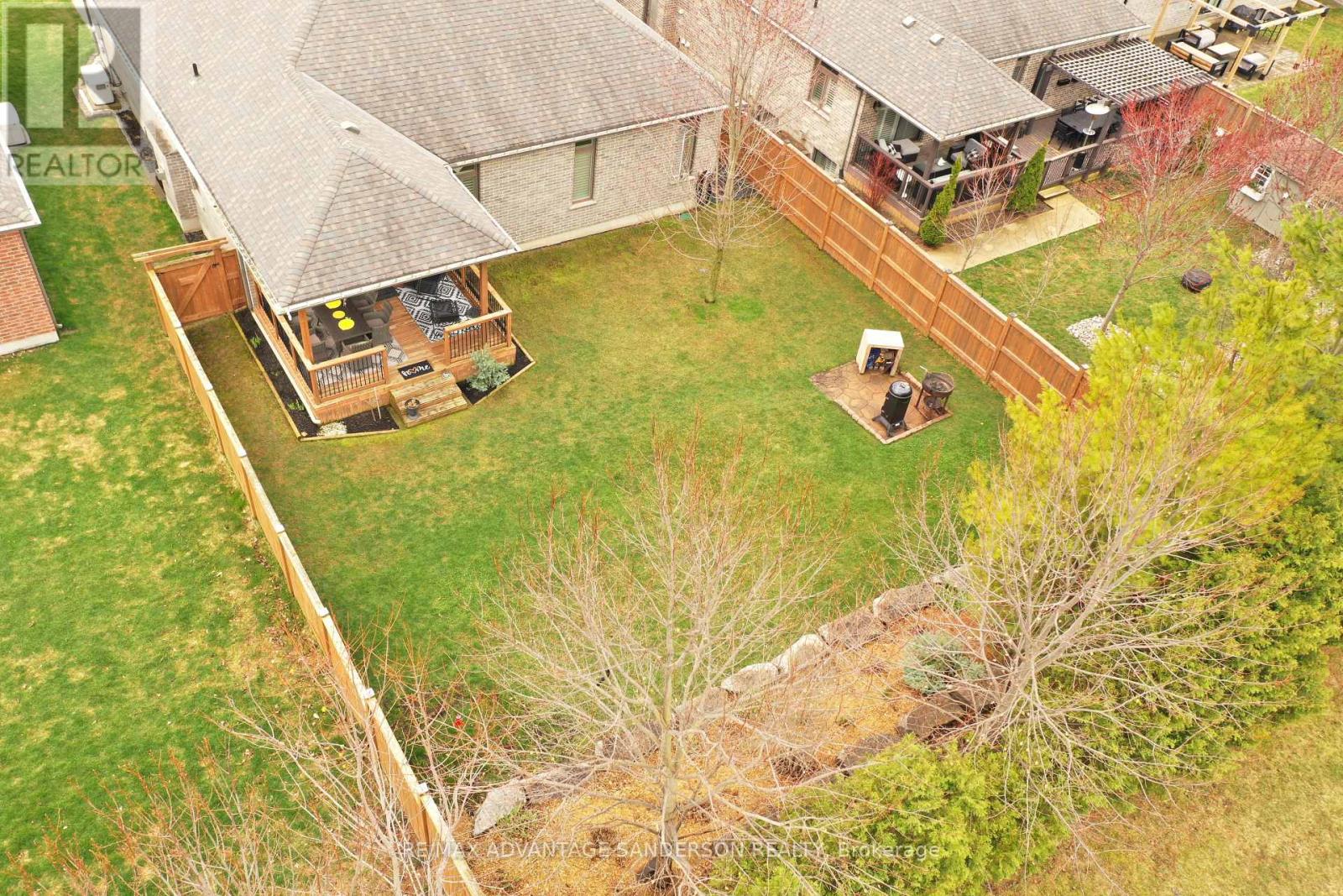 23 Mayapple Crescent, Middlesex Centre, Ontario  N0M 2A0 - Photo 3 - X12997282