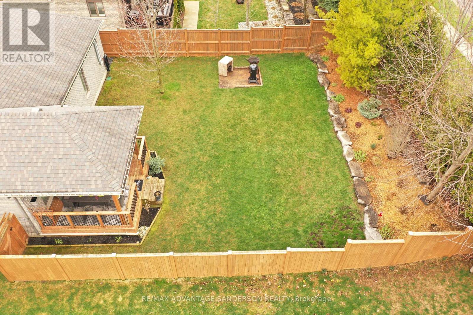 23 Mayapple Crescent, Middlesex Centre, Ontario  N0M 2A0 - Photo 7 - X12997282