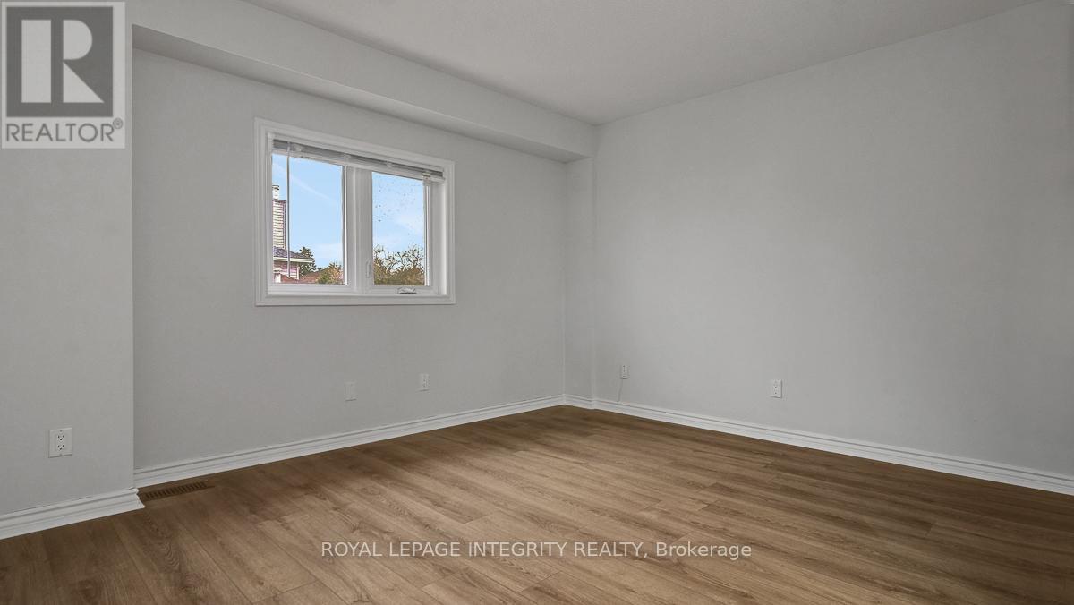 1563 Thurlow Street, Ottawa, Ontario K4A 2K6 - Photo 12 - X12997054