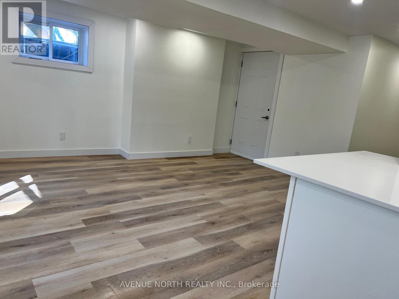 B - 480 River Road, Ottawa, Ontario  K1V 1H4 - Photo 5 - X12997058