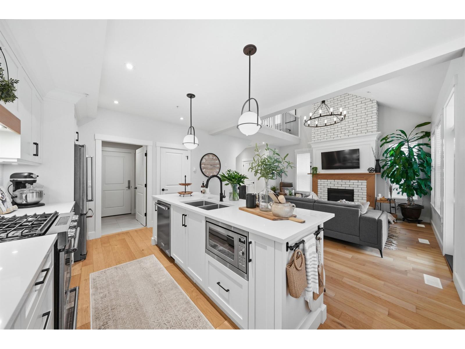 8 21858 47b Avenue, Langley, British Columbia  V3A 8H1 - Photo 11 - R3111242