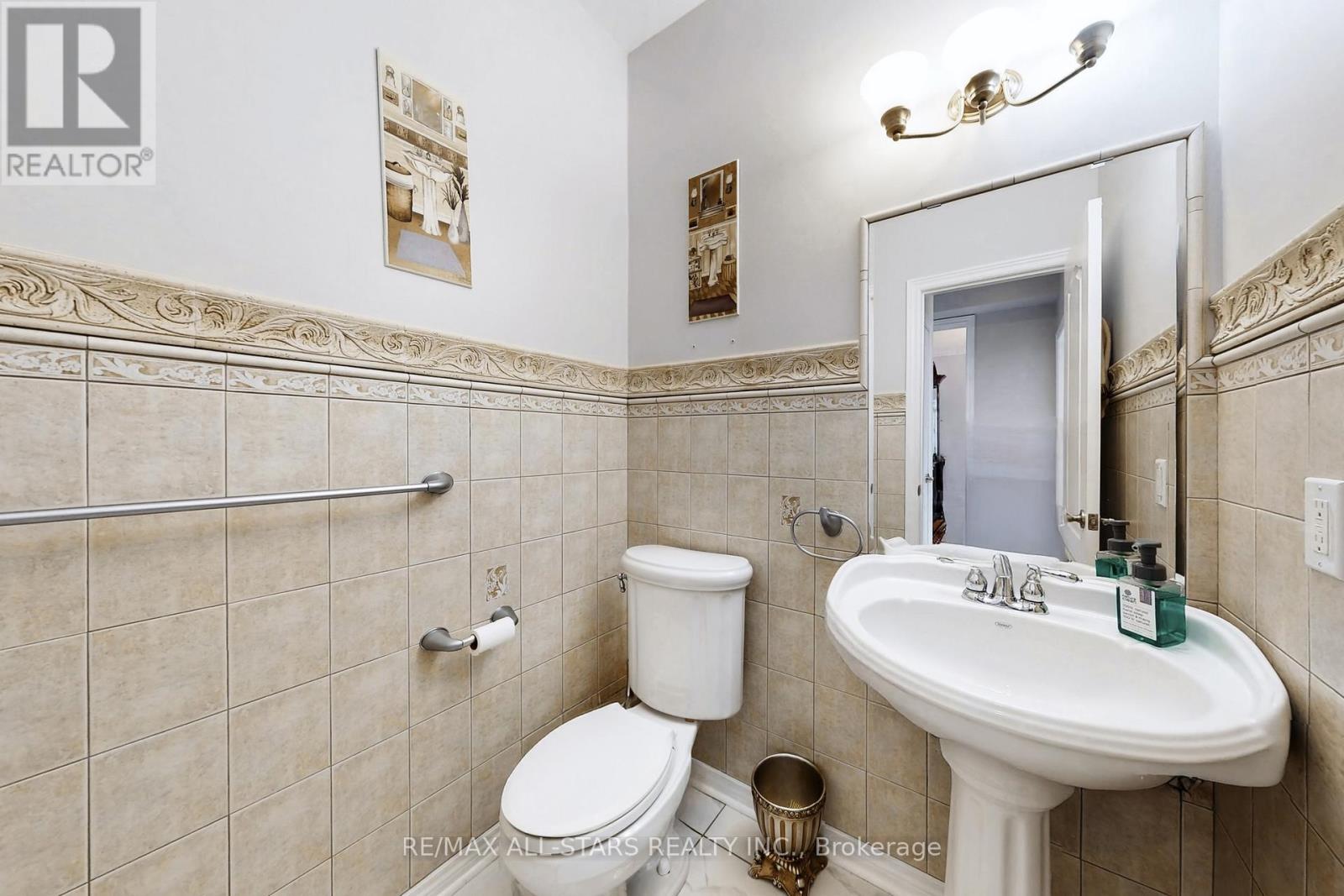 75 Gloria Crescent, Whitby, Ontario  L1P 1V3 - Photo 21 - E12996416