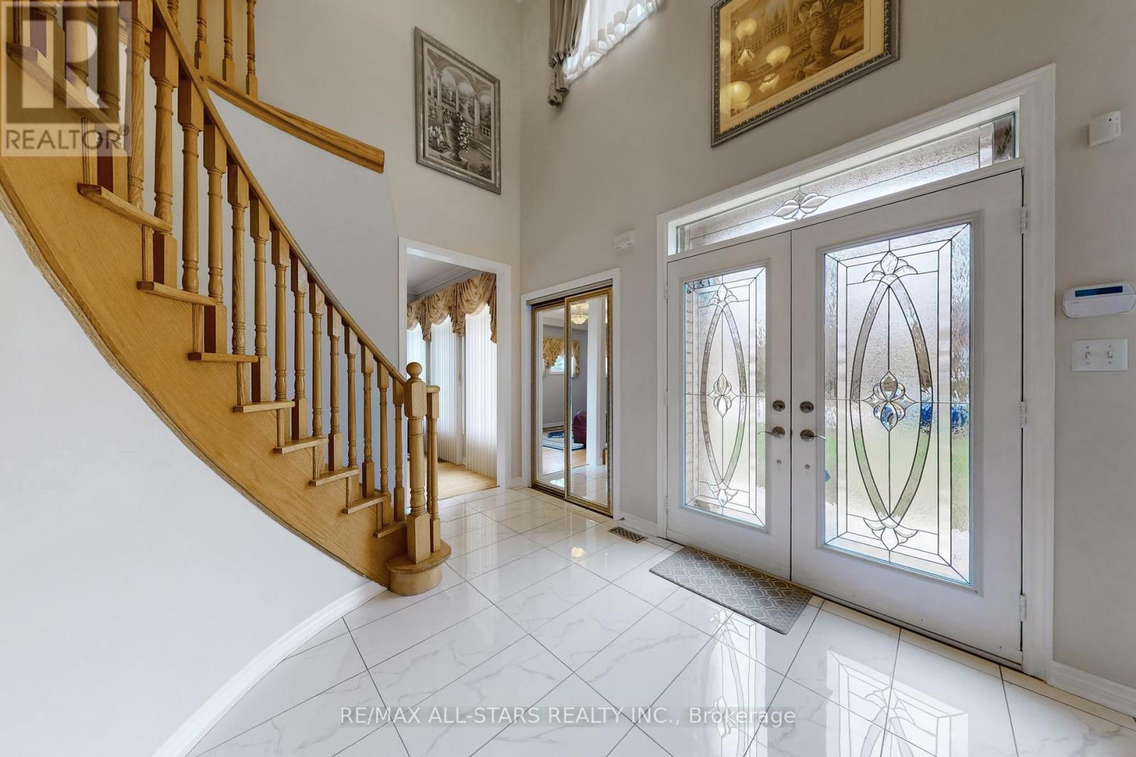 75 Gloria Crescent, Whitby, Ontario  L1P 1V3 - Photo 7 - E12996416