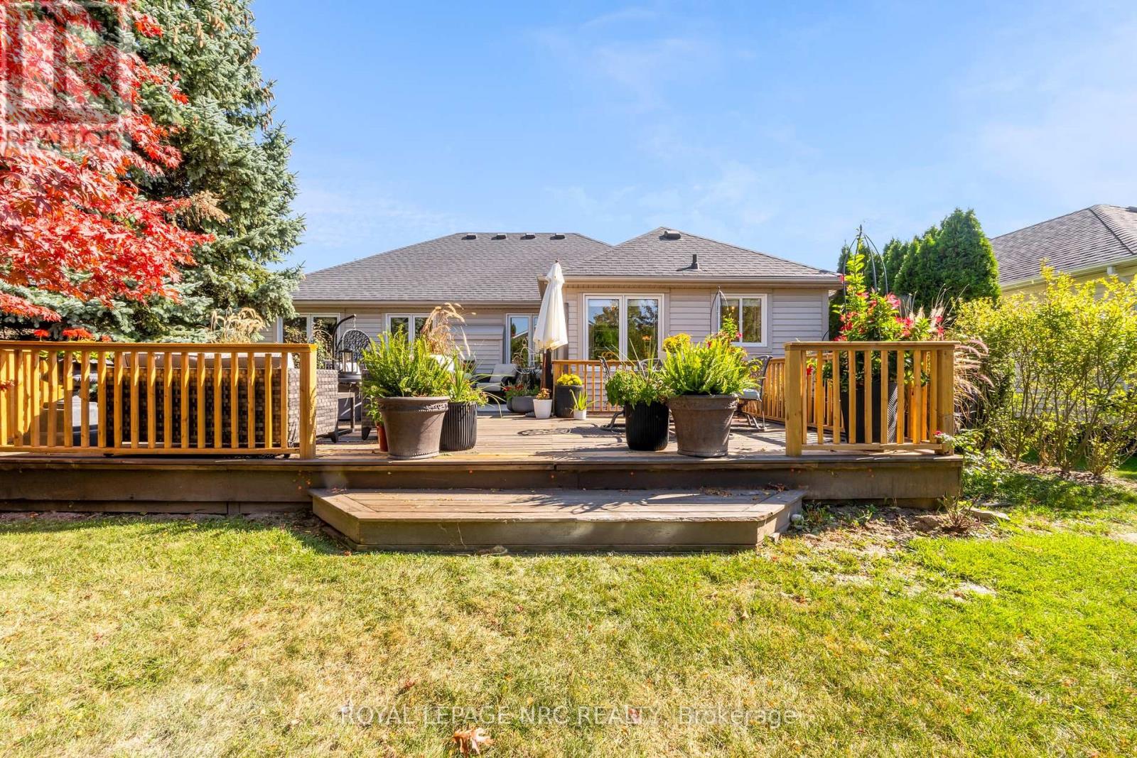 611 Victoria Street, Niagara-On-The-Lake, Ontario  L0S 1J0 - Photo 35 - X12701784