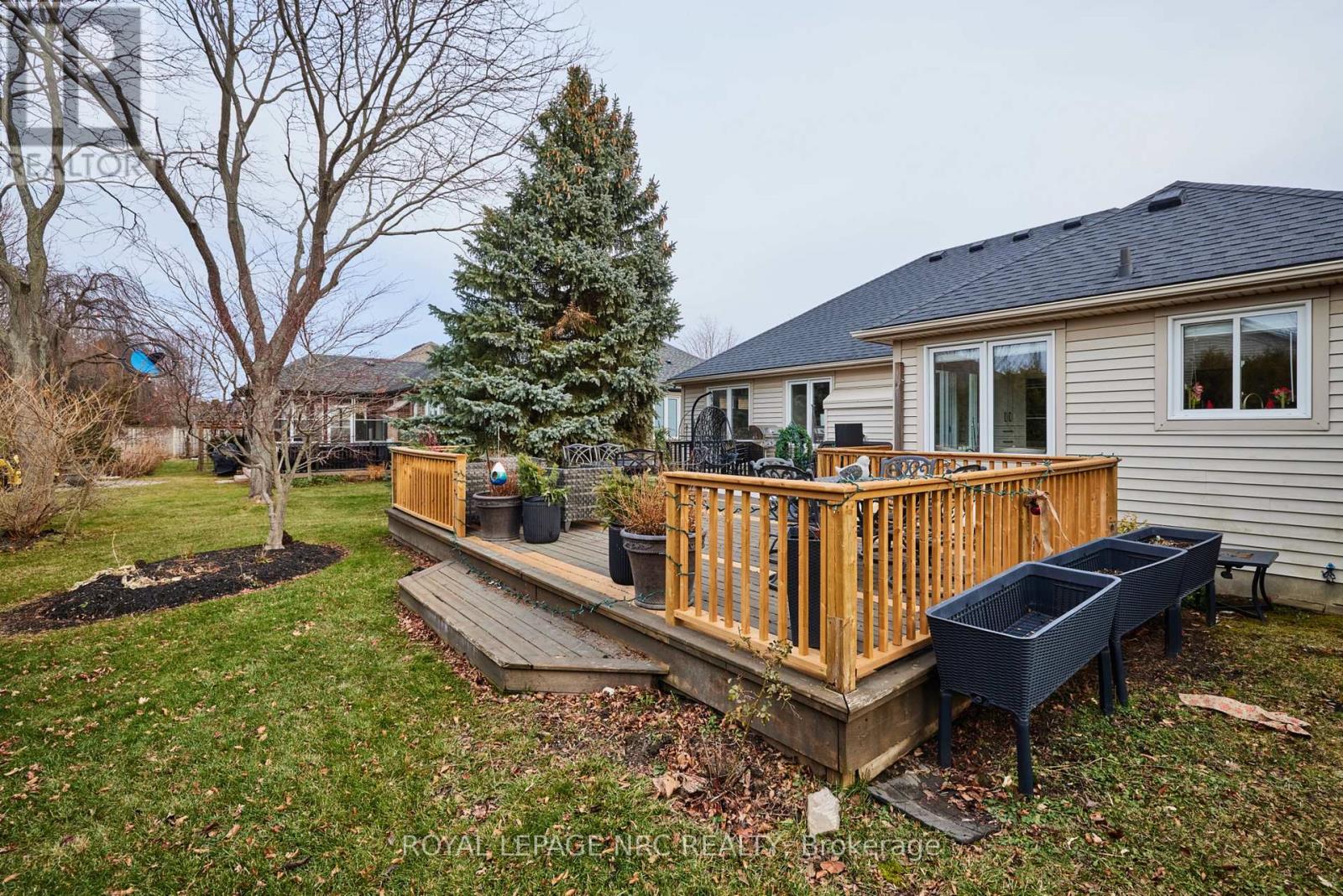 611 Victoria Street, Niagara-On-The-Lake, Ontario  L0S 1J0 - Photo 41 - X12701784