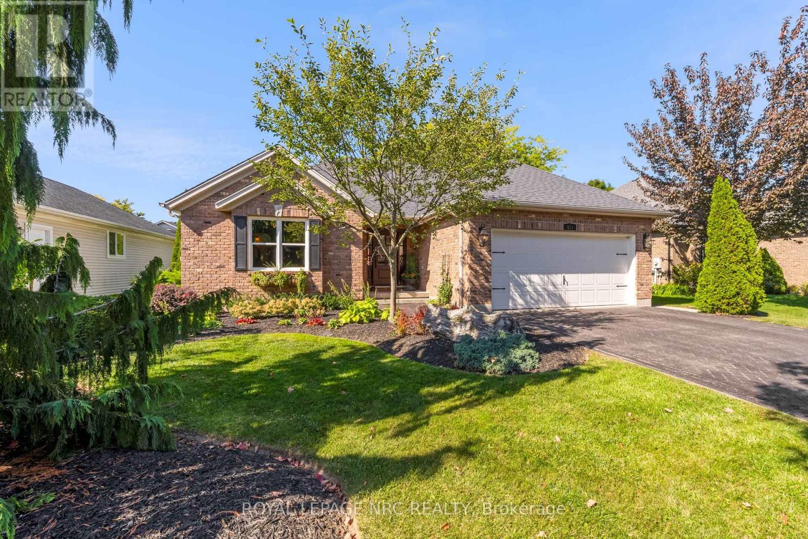 611 Victoria Street, Niagara-On-The-Lake, Ontario  L0S 1J0 - Photo 49 - X12701784