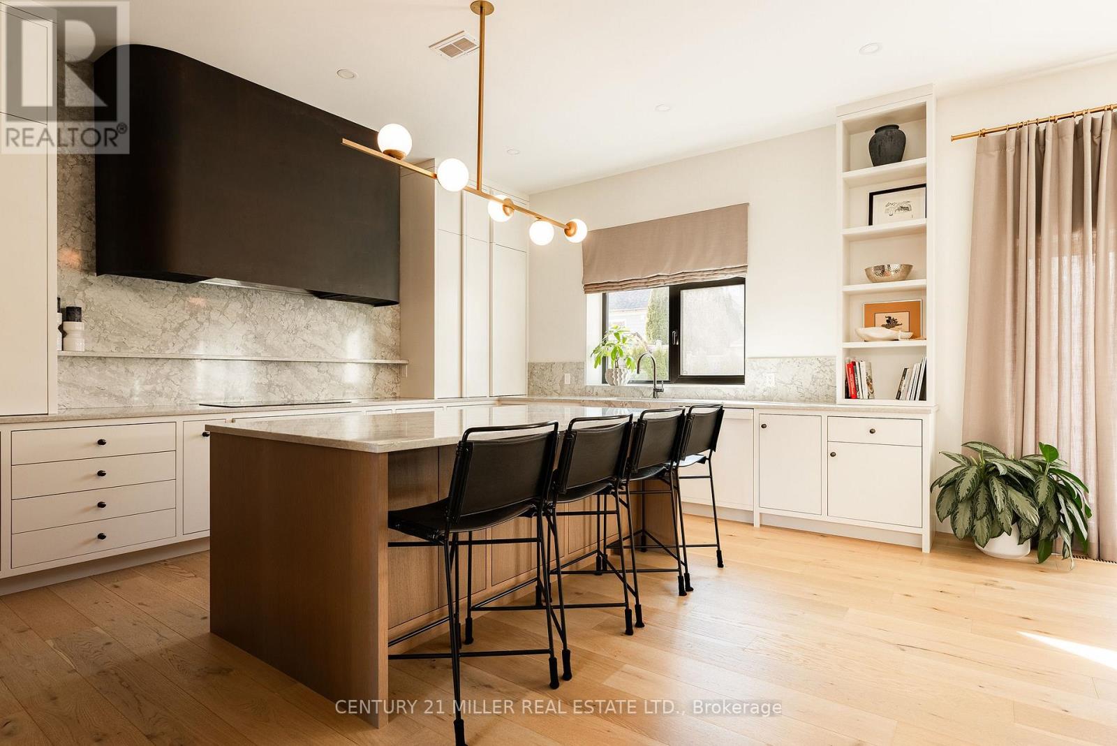 1187 Sarta Road, Oakville, Ontario  L6L 2P4 - Photo 11 - W12984464