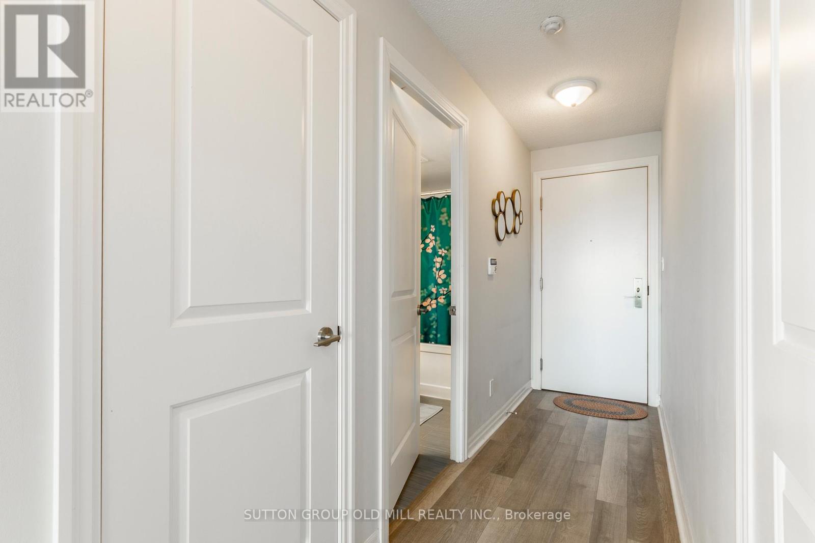 1909 - 2015 Sheppard Avenue E, Toronto, Ontario  M2J 0B3 - Photo 3 - C12997032