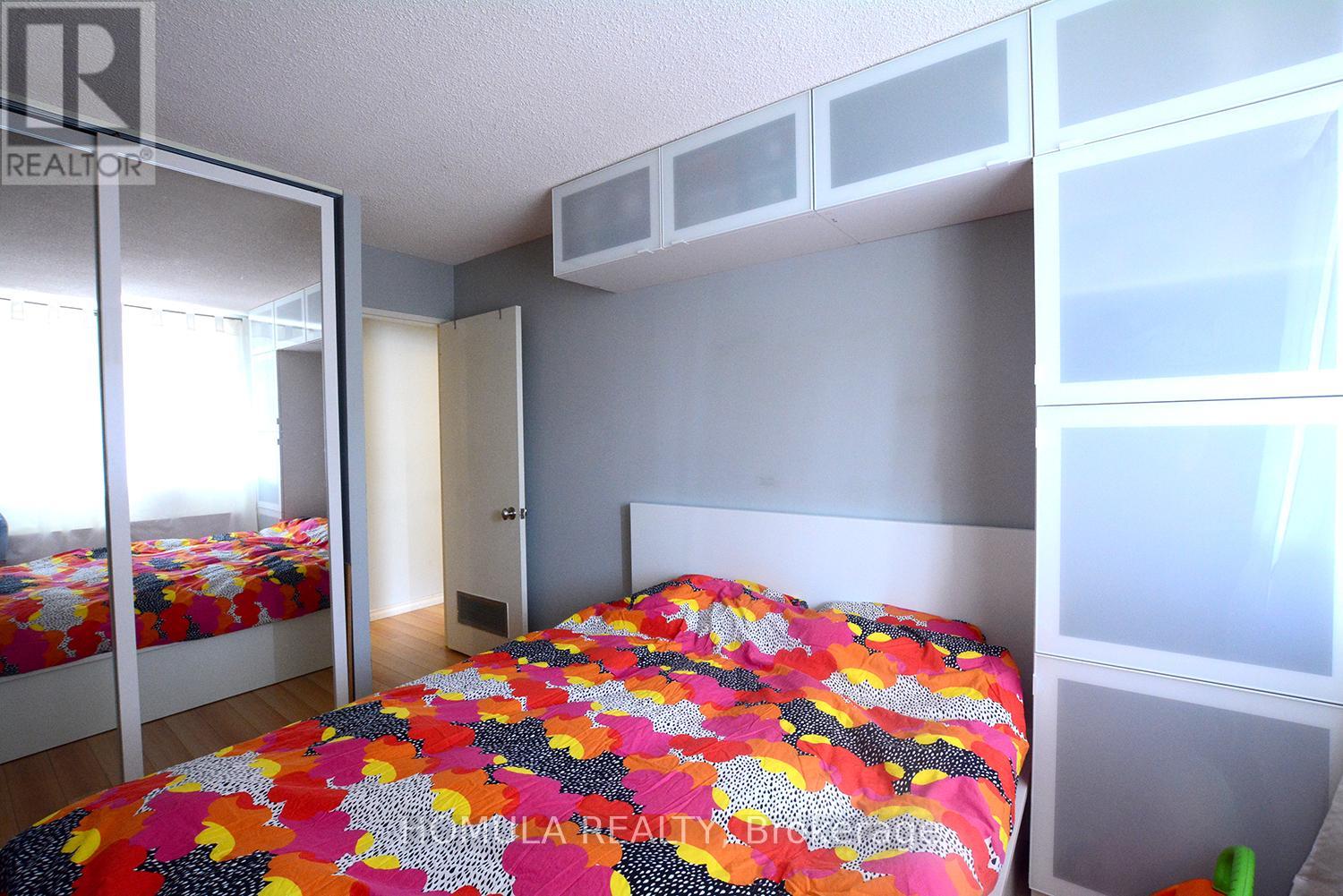 303 - 250 Jarvis Street, Toronto, Ontario  M5B 2L2 - Photo 11 - C12997102