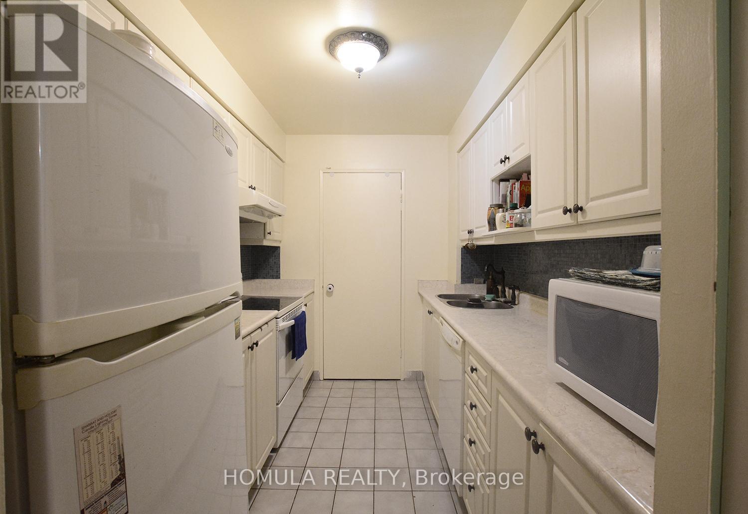 303 - 250 Jarvis Street, Toronto, Ontario  M5B 2L2 - Photo 5 - C12997102