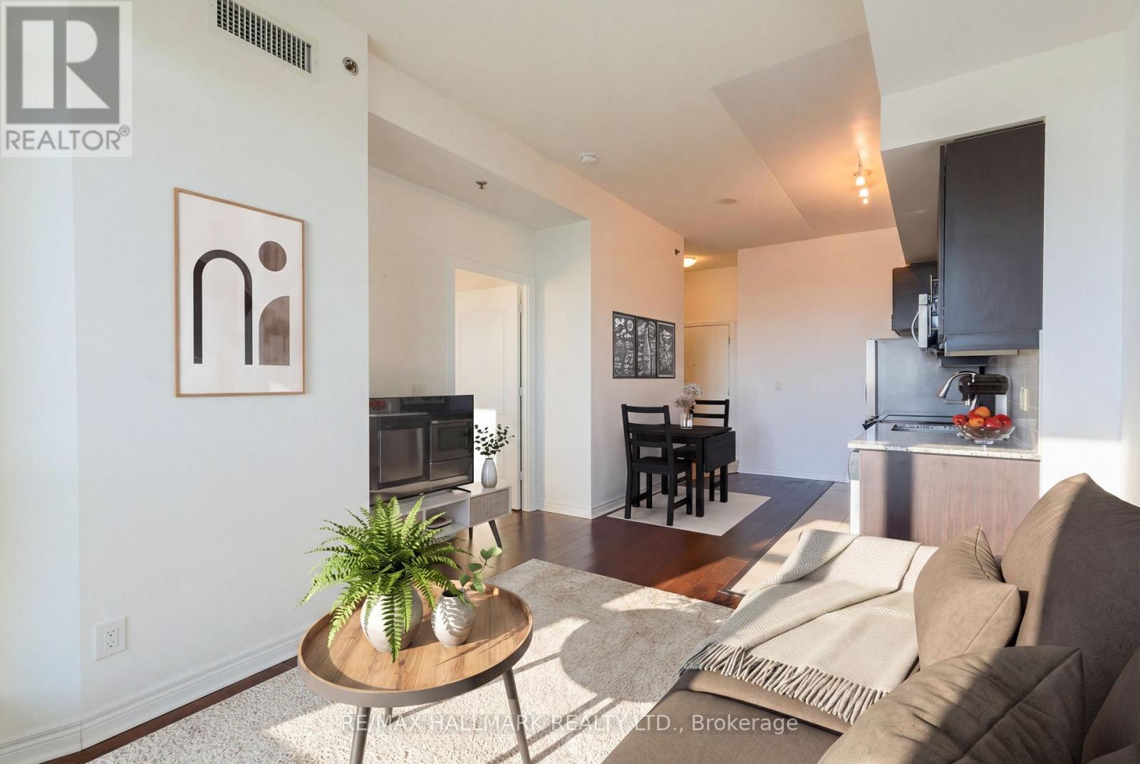 1017 - 2756 Old Leslie Street, Toronto, Ontario  M2K 0A9 - Photo 6 - C12997146