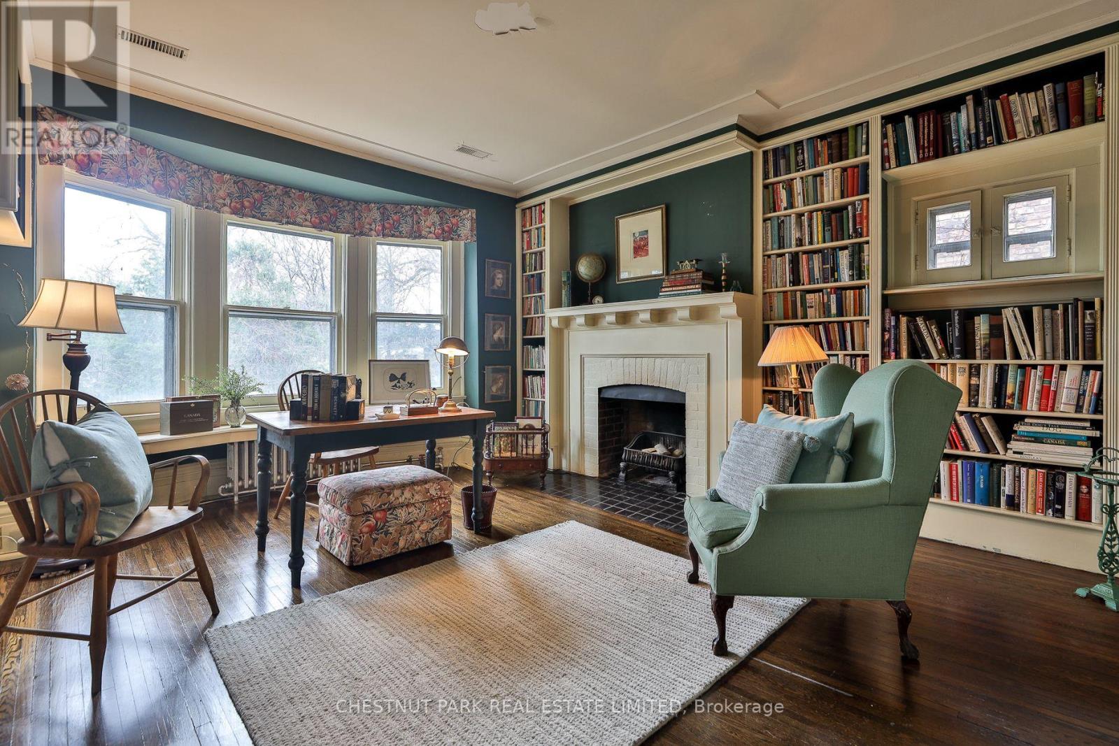 127 Roxborough Drive, Toronto, Ontario  M4W 1X5 - Photo 21 - C12997172