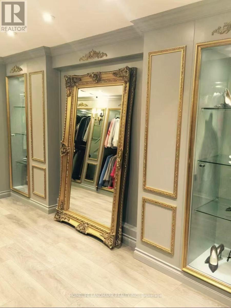 3 - 5 Northtown Way, Toronto, Ontario  M2N 7A1 - Photo 2 - C12997174