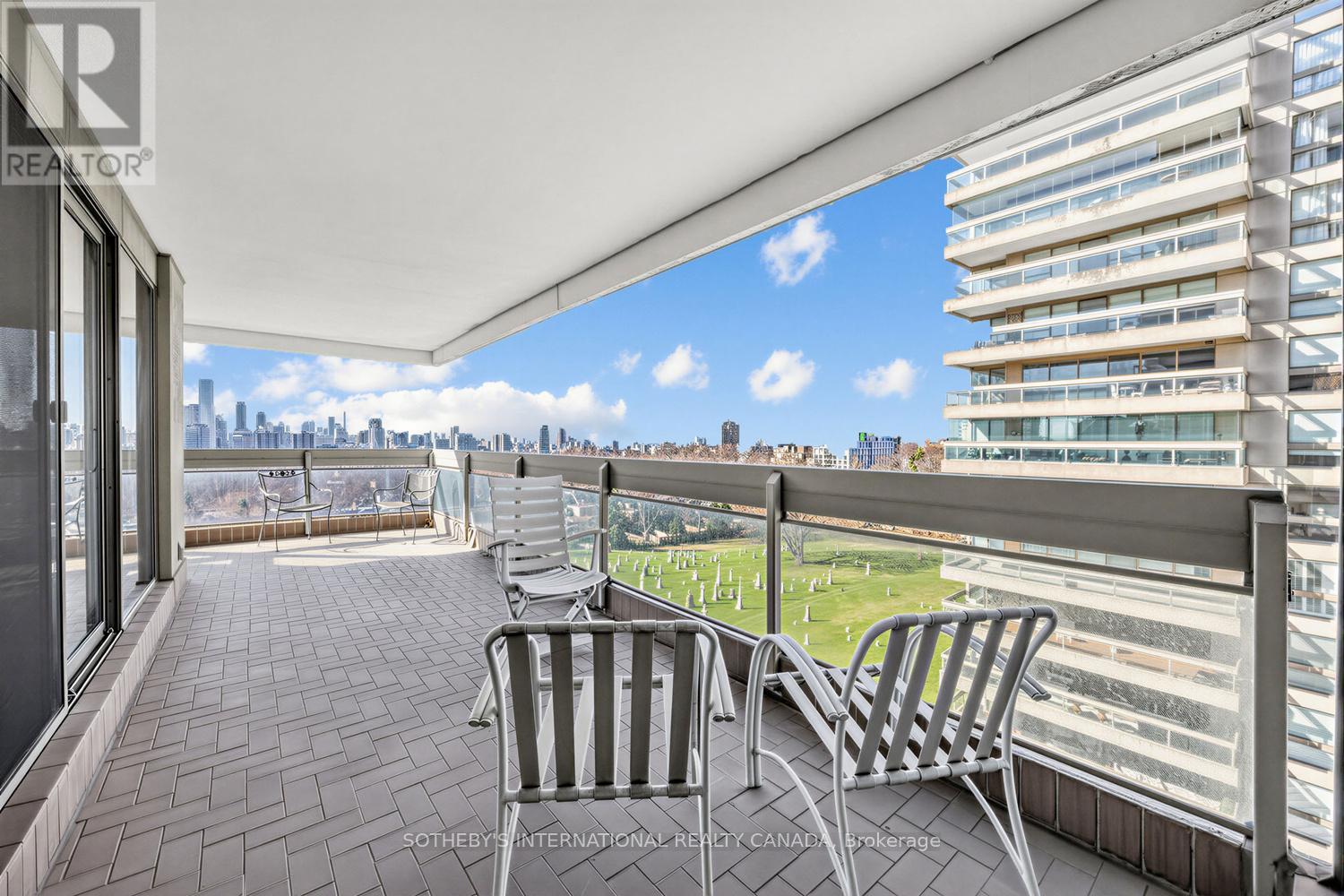 1002 - 61 St Clair Avenue W, Toronto, Ontario M4V 2Y8 - Photo 28 - C12997176