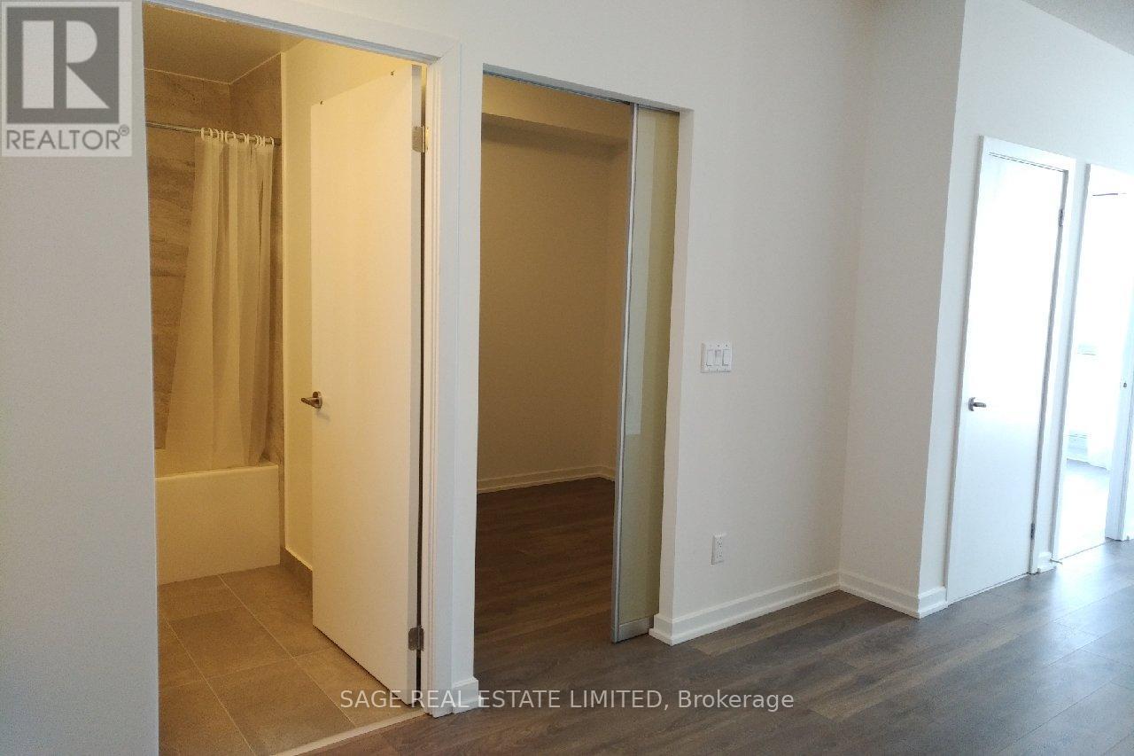 2101 - 32 Forest Manor Road, Toronto, Ontario  M2J 0H2 - Photo 6 - C12997232