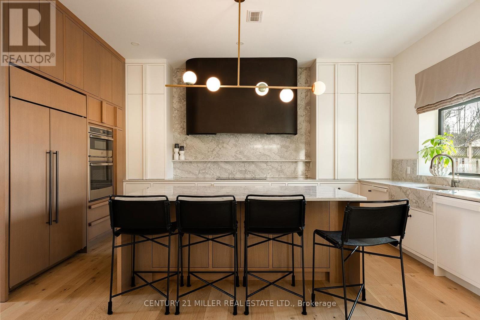 1187 Sarta Road, Oakville, Ontario  L6L 2P4 - Photo 9 - W12984464