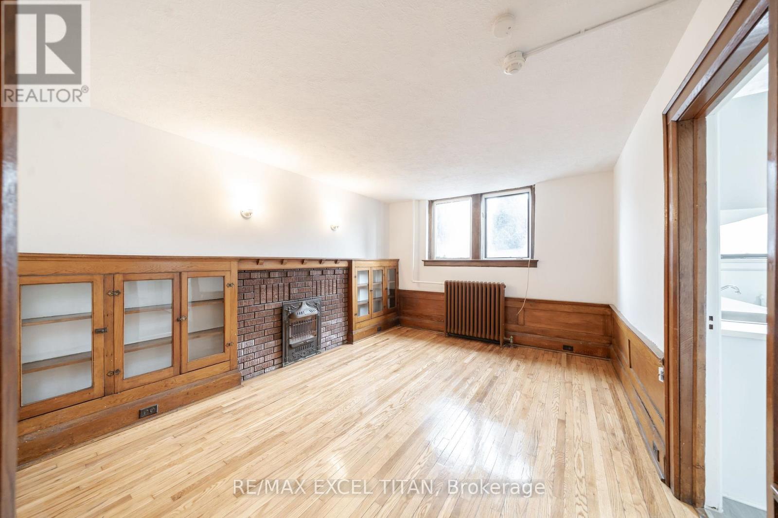 65 - 12 Kingston Road, Toronto, Ontario  M4L 1S5 - Photo 3 - E12996992