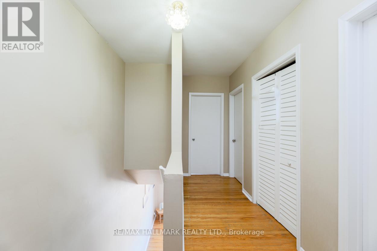 2 - 2844 Danforth Avenue, Toronto, Ontario  M4C 1M1 - Photo 11 - E12997080