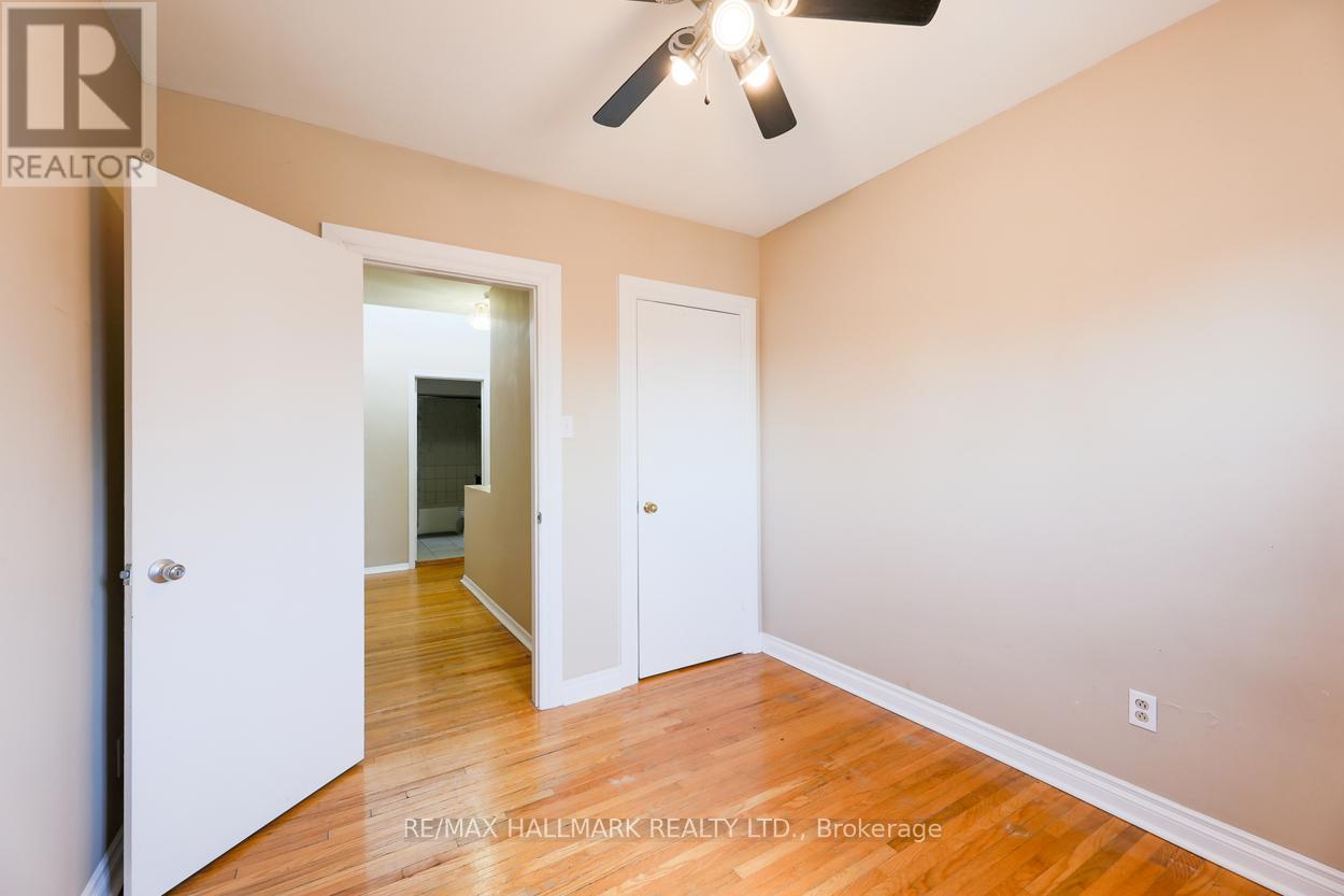 2 - 2844 Danforth Avenue, Toronto, Ontario  M4C 1M1 - Photo 14 - E12997080