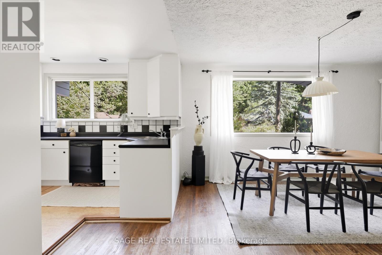 130 Neville Park Boulevard, Toronto, Ontario  M4E 3P8 - Photo 11 - E12997090