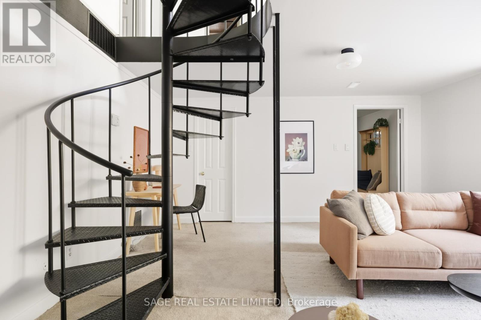 130 Neville Park Boulevard, Toronto, Ontario  M4E 3P8 - Photo 24 - E12997090