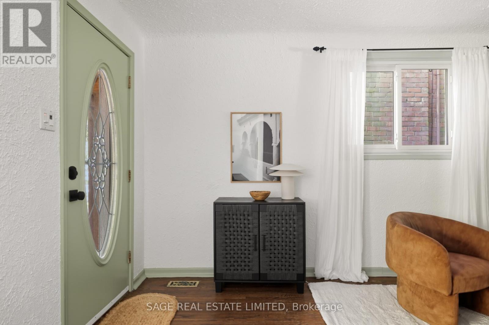 130 Neville Park Boulevard, Toronto, Ontario  M4E 3P8 - Photo 4 - E12997090