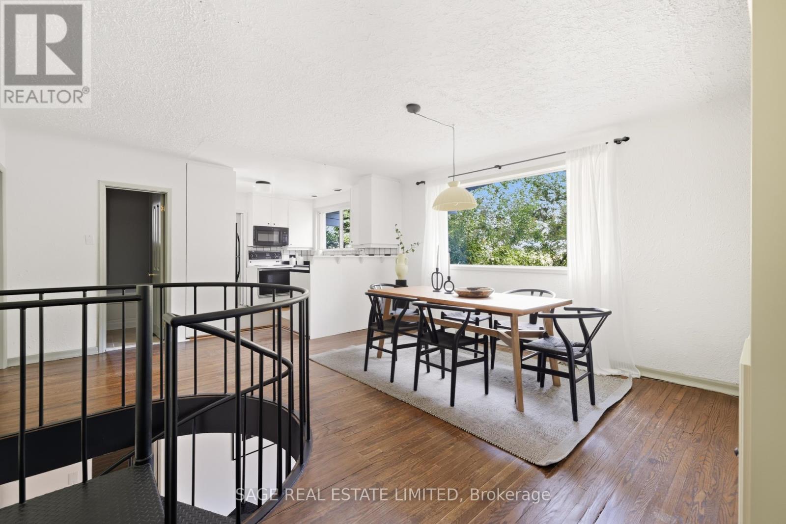 130 Neville Park Boulevard, Toronto, Ontario  M4E 3P8 - Photo 8 - E12997090