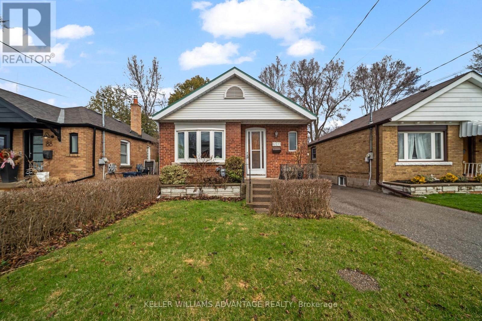 90 Hollis Avenue, Toronto, Ontario  M1N 2C7 - Photo 1 - E12997150