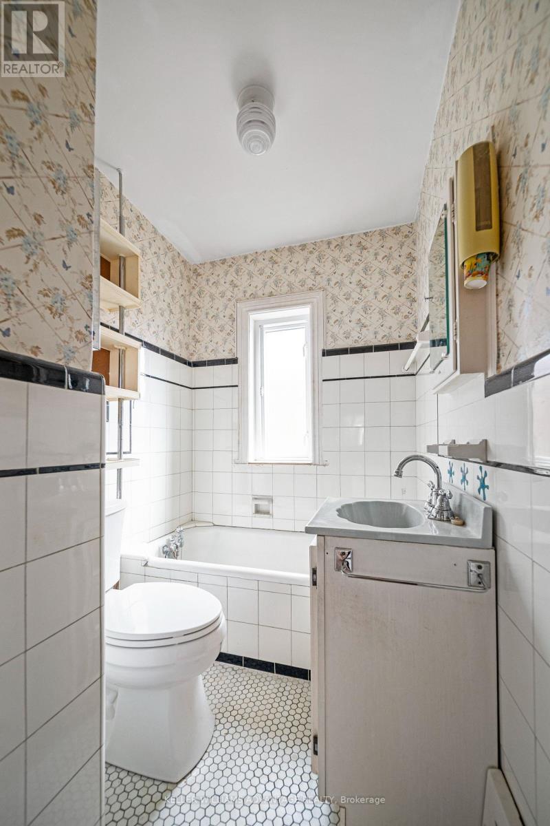 90 Hollis Avenue, Toronto, Ontario  M1N 2C7 - Photo 16 - E12997150