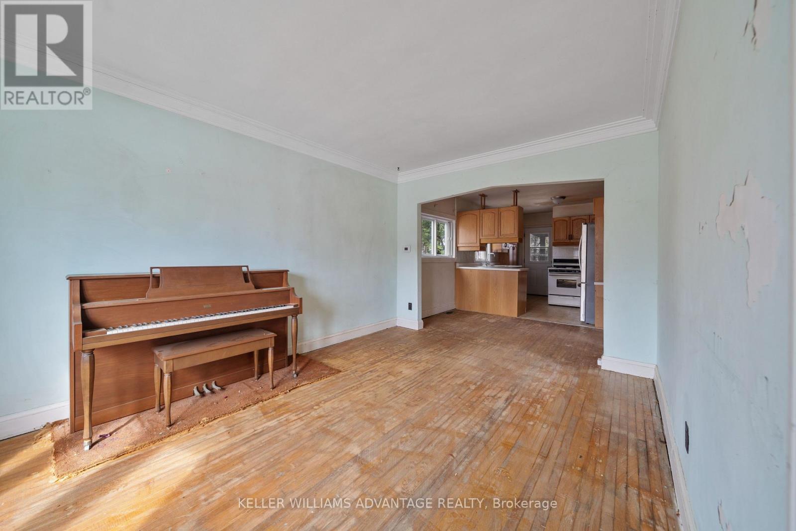 90 Hollis Avenue, Toronto, Ontario  M1N 2C7 - Photo 4 - E12997150