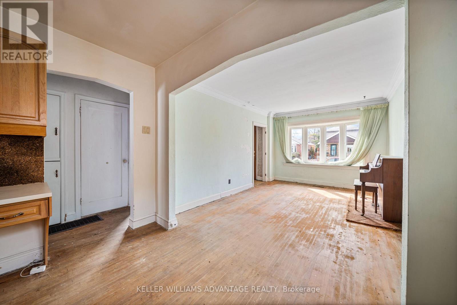 90 Hollis Avenue, Toronto, Ontario  M1N 2C7 - Photo 6 - E12997150