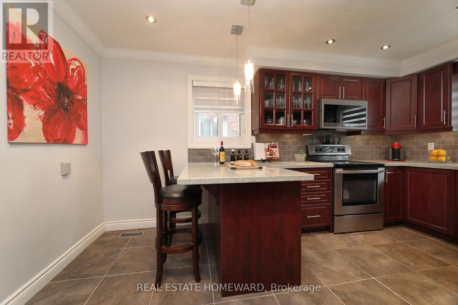 34 Mystic Avenue, Toronto, Ontario  M1L 4G9 - Photo 14 - E12997256