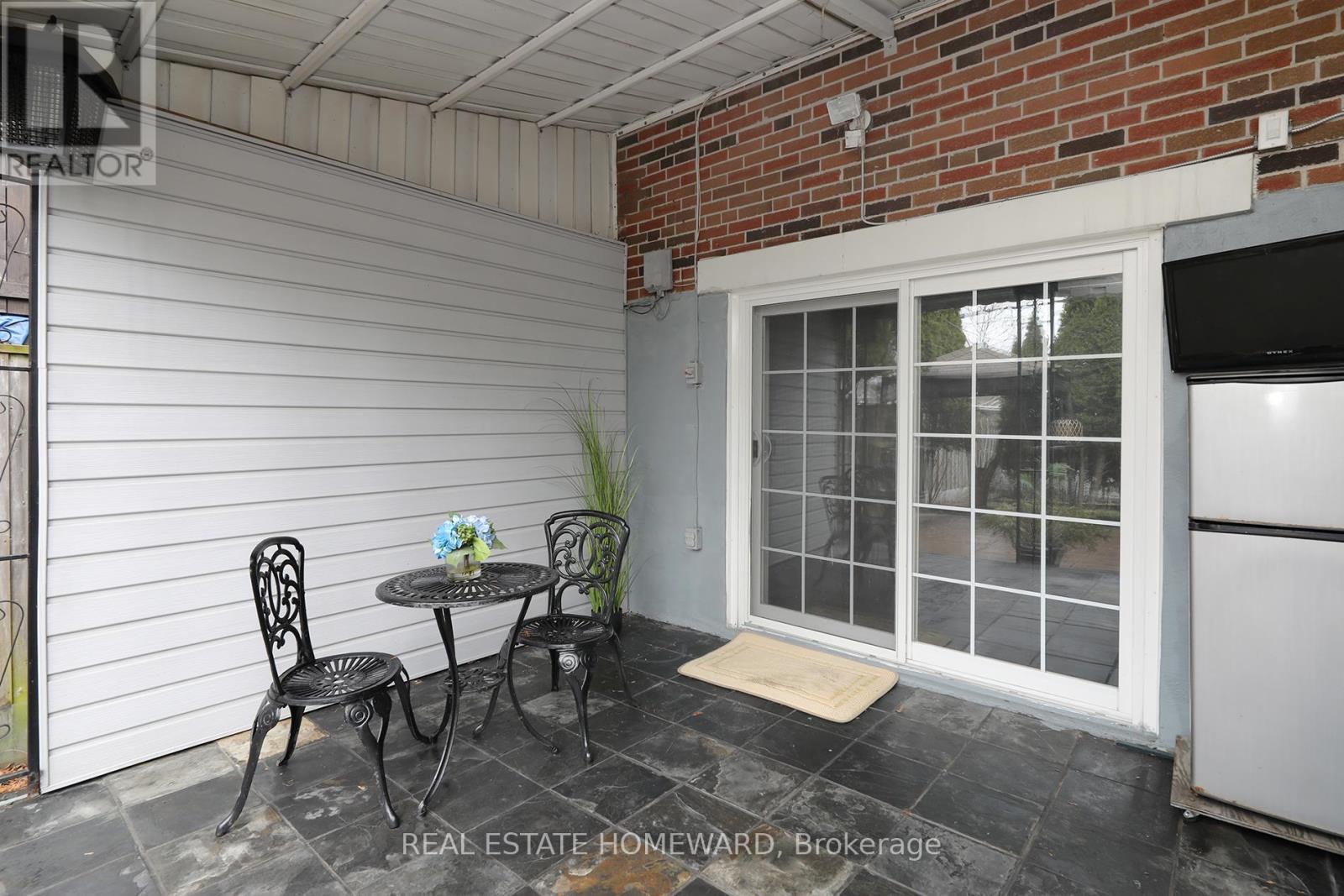 34 Mystic Avenue, Toronto, Ontario  M1L 4G9 - Photo 35 - E12997256