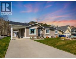 4008 16th Avenue, Castlegar, British Columbia
