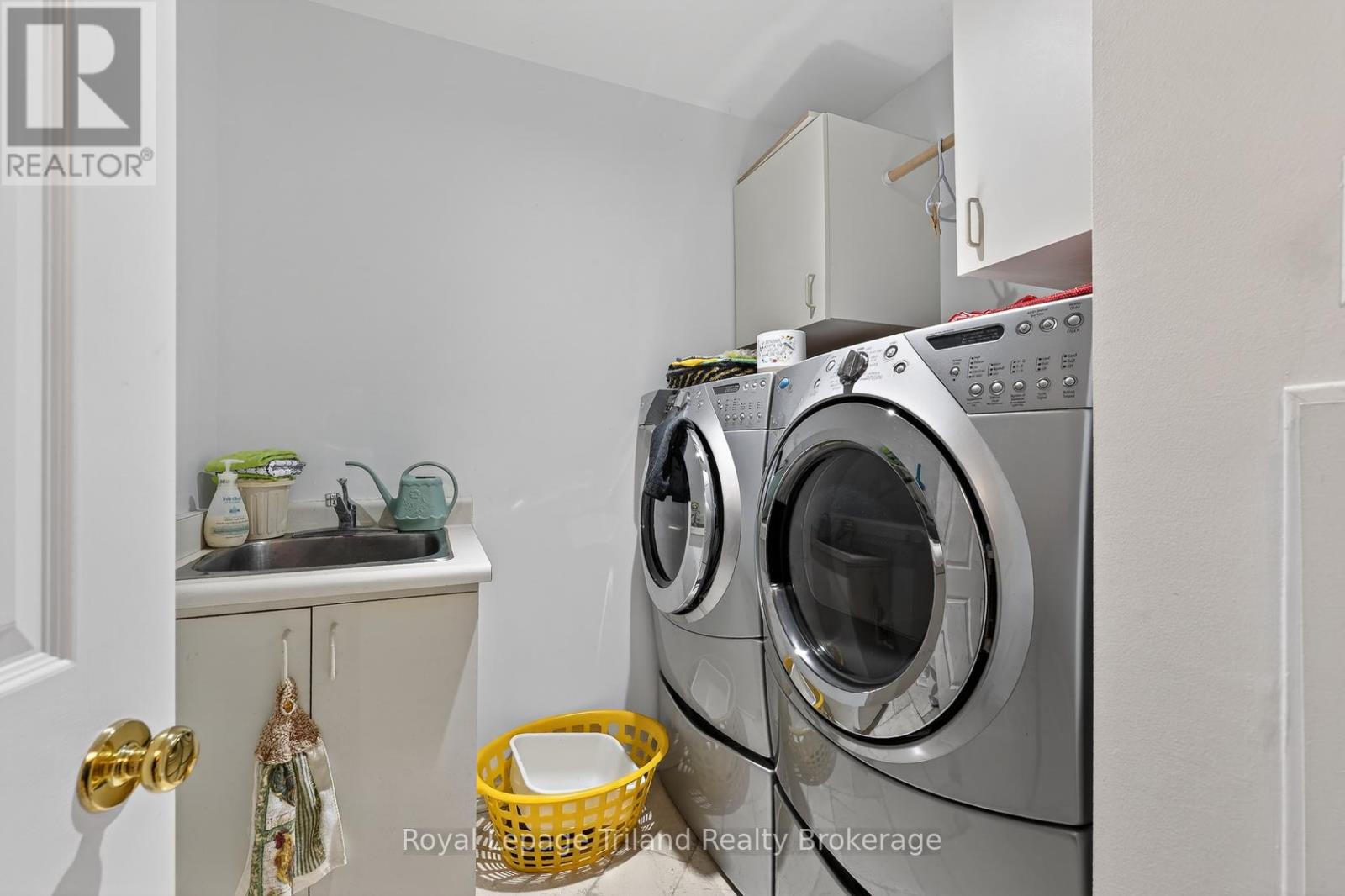 637 Lansdowne Avenue, Woodstock, Ontario  N4T 1K2 - Photo 14 - X12929840