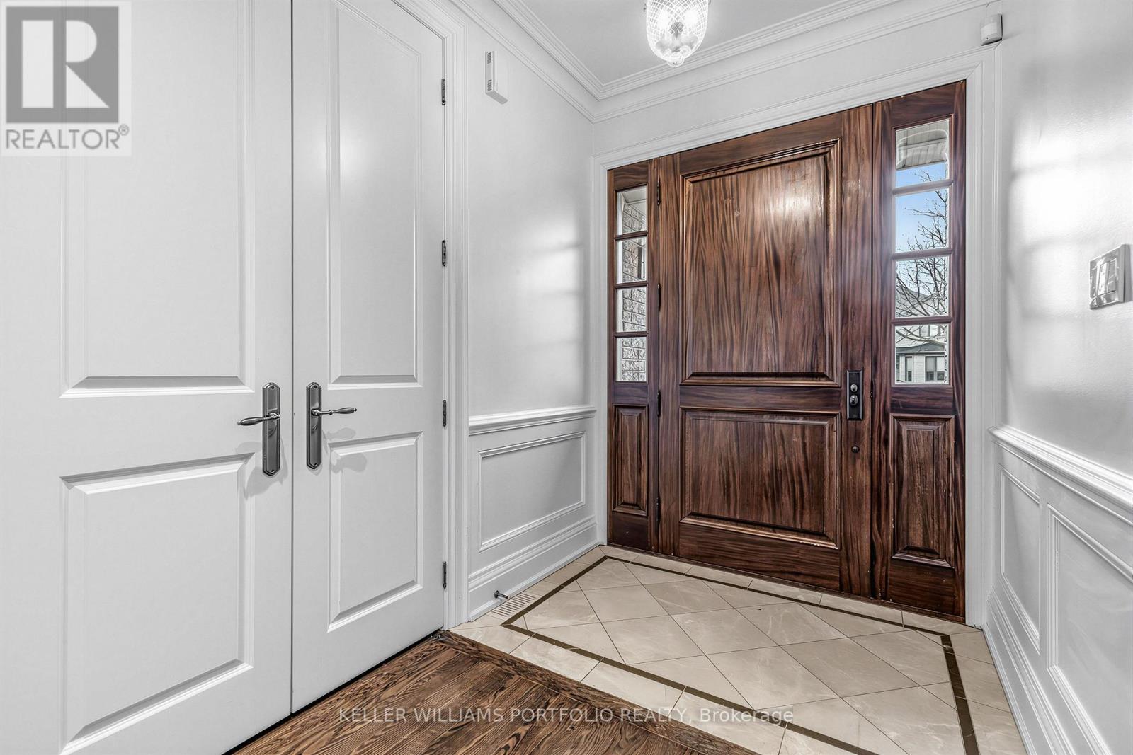 39 Downing Boulevard, Vaughan, Ontario  L4J 7N9 - Photo 2 - N12997000