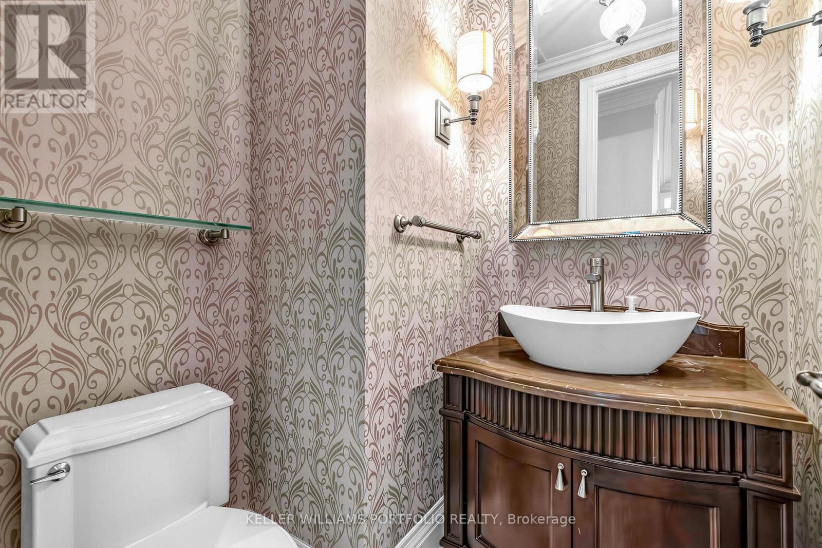 39 Downing Boulevard, Vaughan, Ontario  L4J 7N9 - Photo 4 - N12997000