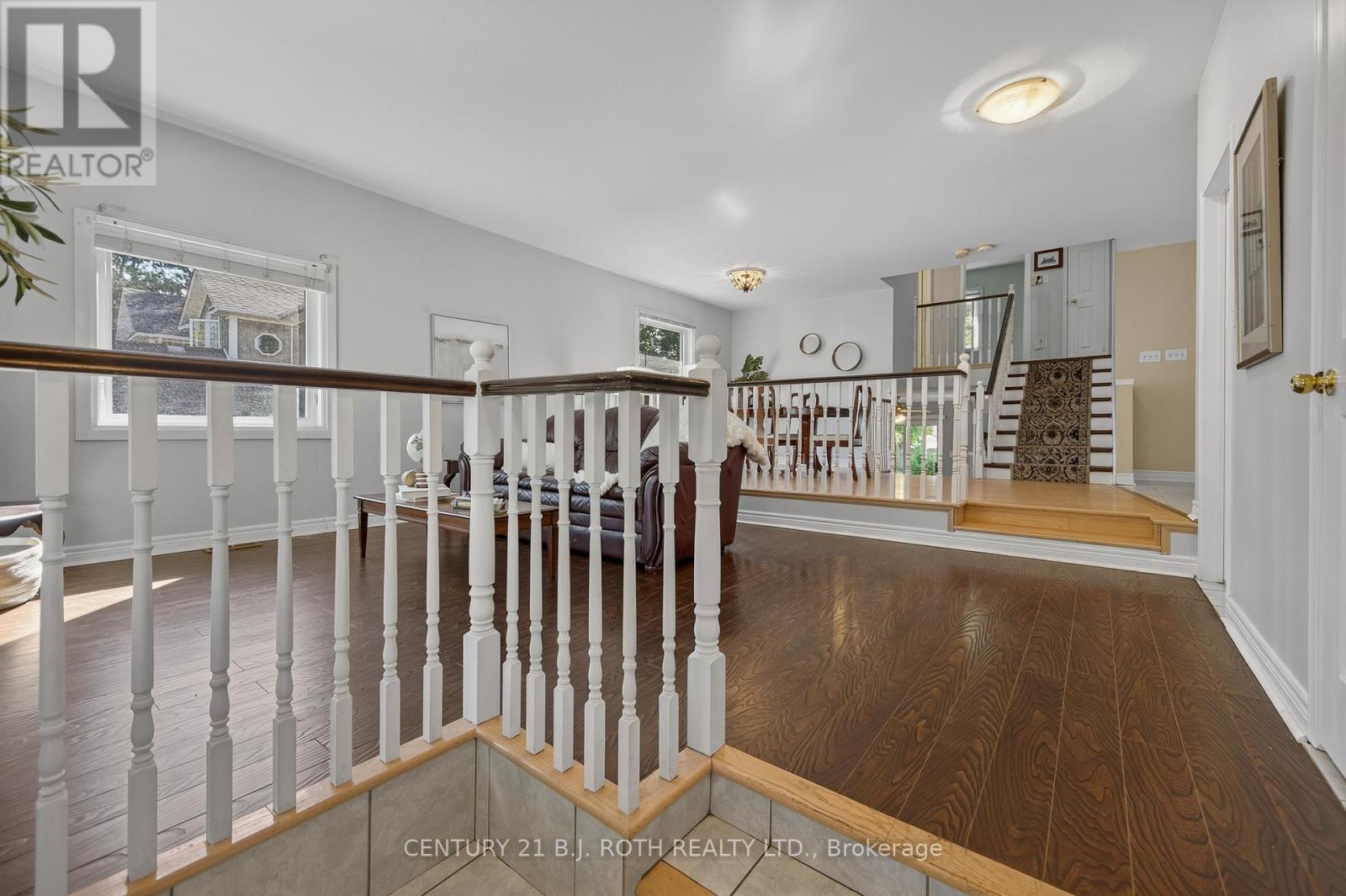 1105 Goshen Road, Innisfil, Ontario  L9S 2B5 - Photo 10 - N12997126