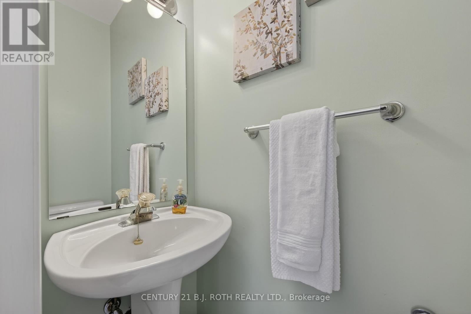 1105 Goshen Road, Innisfil, Ontario  L9S 2B5 - Photo 12 - N12997126