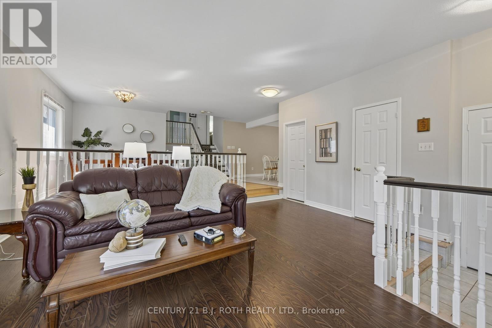 1105 Goshen Road, Innisfil, Ontario  L9S 2B5 - Photo 9 - N12997126